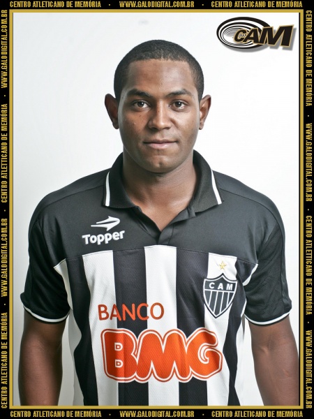 Arquivo:20110105-Jobson 750.jpg