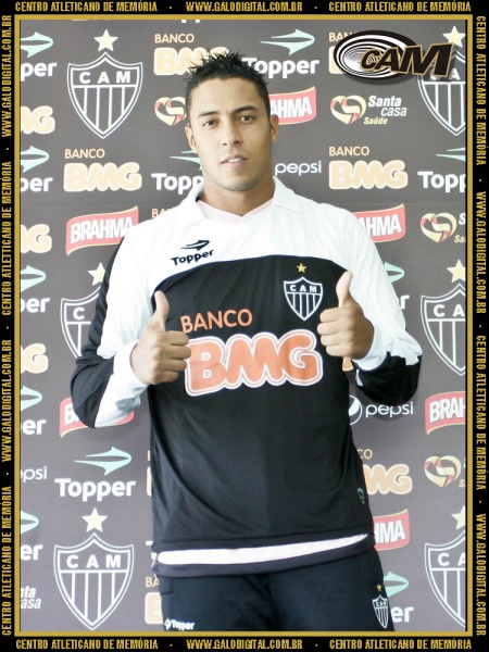 Arquivo:20110120-Lee 750.jpg