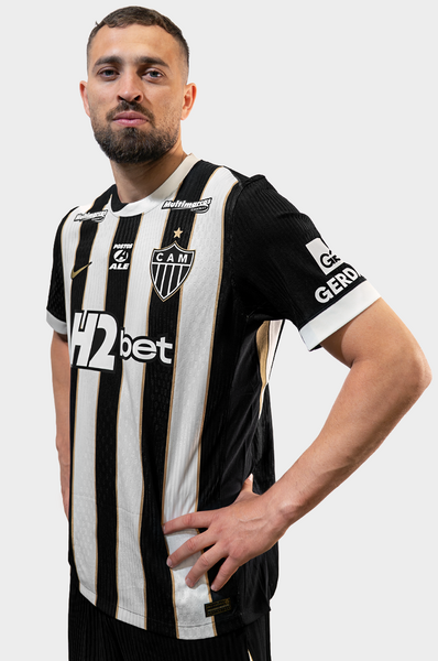 Arquivo:Léo Duarte 2026.png