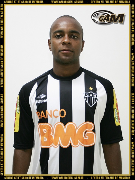 Arquivo:20100112 RafaelJatai 750.jpg